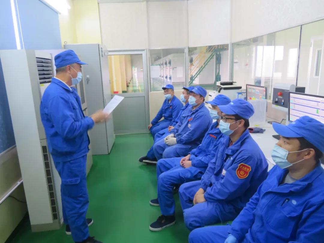 【2019年度美高梅
荣誉体系先进典型系列报道七:佛塑科技东方电工膜分公司】勇当电容膜材料领潮者 踏上高质量发展新征程 【2019年度美高梅
荣誉体系先进典型系列报道七:佛塑科技东方电工膜分公司】勇当电容膜材料领潮者 踏上高质量发展新征程