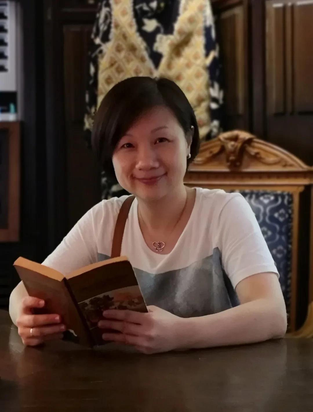 【2019年度美高梅
荣誉体系先进典型系列报道十一：集团财务资金部副总经理艾文洁】在踏实干事中塑造不一样的自己