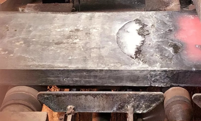 广青科技炼钢厂连铸异钢种中间包快换技术取得突破性成功 广青科技炼钢厂连铸异钢种中间包快换技术取得突破性成功