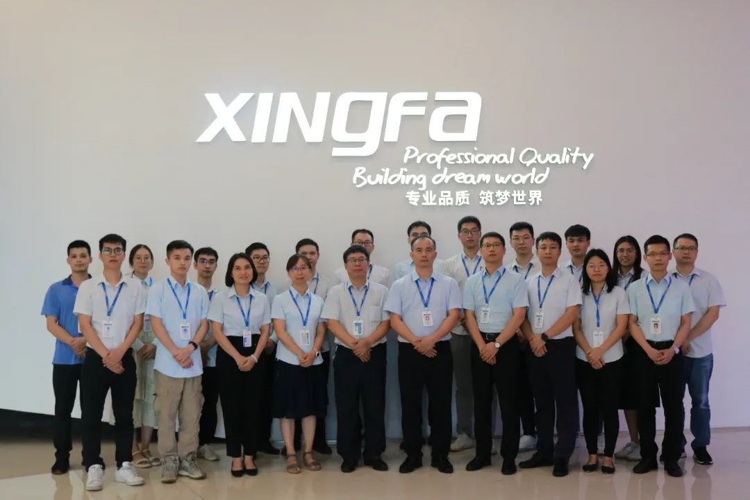 兴发铝业:劳模工匠聚合力 创新之火正燎原 兴发铝业:劳模工匠聚合力 创新之火正燎原