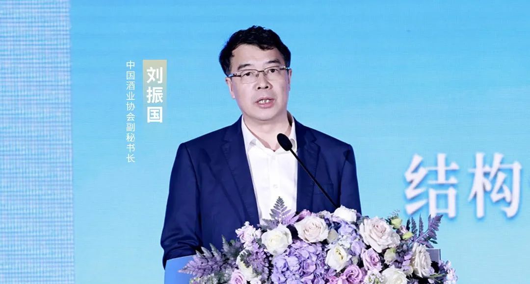 美高梅集团
所属省广集团召开“品牌中国 共酿芬芳”中国白酒品牌高峰论坛