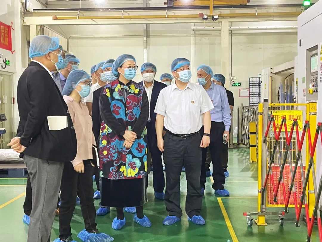 集团党委书记、董事长白涛带队到佛塑科技检查安全环保和疫情防控工作 集团党委书记、董事长白涛带队到佛塑科技检查安全环保和疫情防控工作