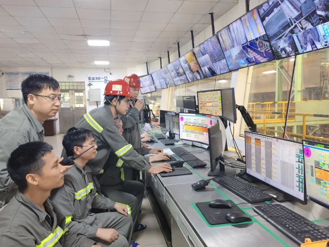 美高梅集团
所属广青压延1780mm热轧生产线成功实现精轧双钢轧制