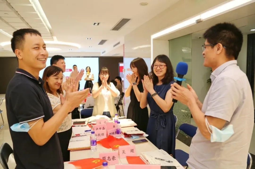 美高梅集团
财务资金部党支部读书分享暨学习竞赛主题党日活动 美高梅集团
财务资金部党支部读书分享暨学习竞赛主题党日活动