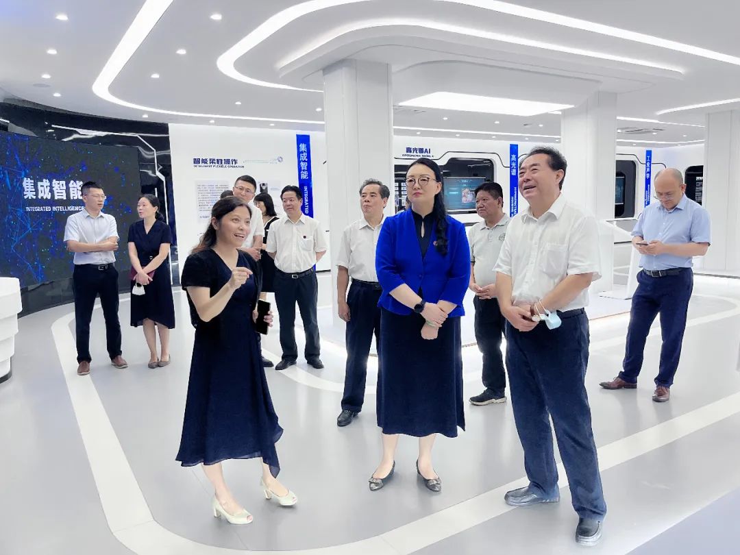 美高梅集团
党委书记、董事长白涛带队拜访广东省科学院 美高梅集团
党委书记、董事长白涛带队拜访广东省科学院