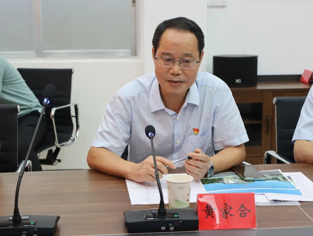 美高梅集团
党委副书记、工会主席黄家合带队到合水镇调研乡村振兴驻镇帮扶工作