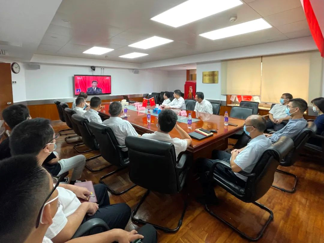 踔厉奋发,勇毅前行|美高梅集团
认真组织收听收看党的二十大开幕盛况 踔厉奋发,勇毅前行|美高梅集团
认真组织收听收看党的二十大开幕盛况