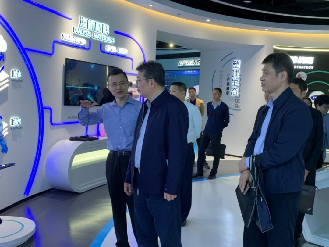 省国资委二级巡视员谭灿一行到美高梅集团
制造业企业调研 省国资委二级巡视员谭灿一行到美高梅集团
制造业企业调研