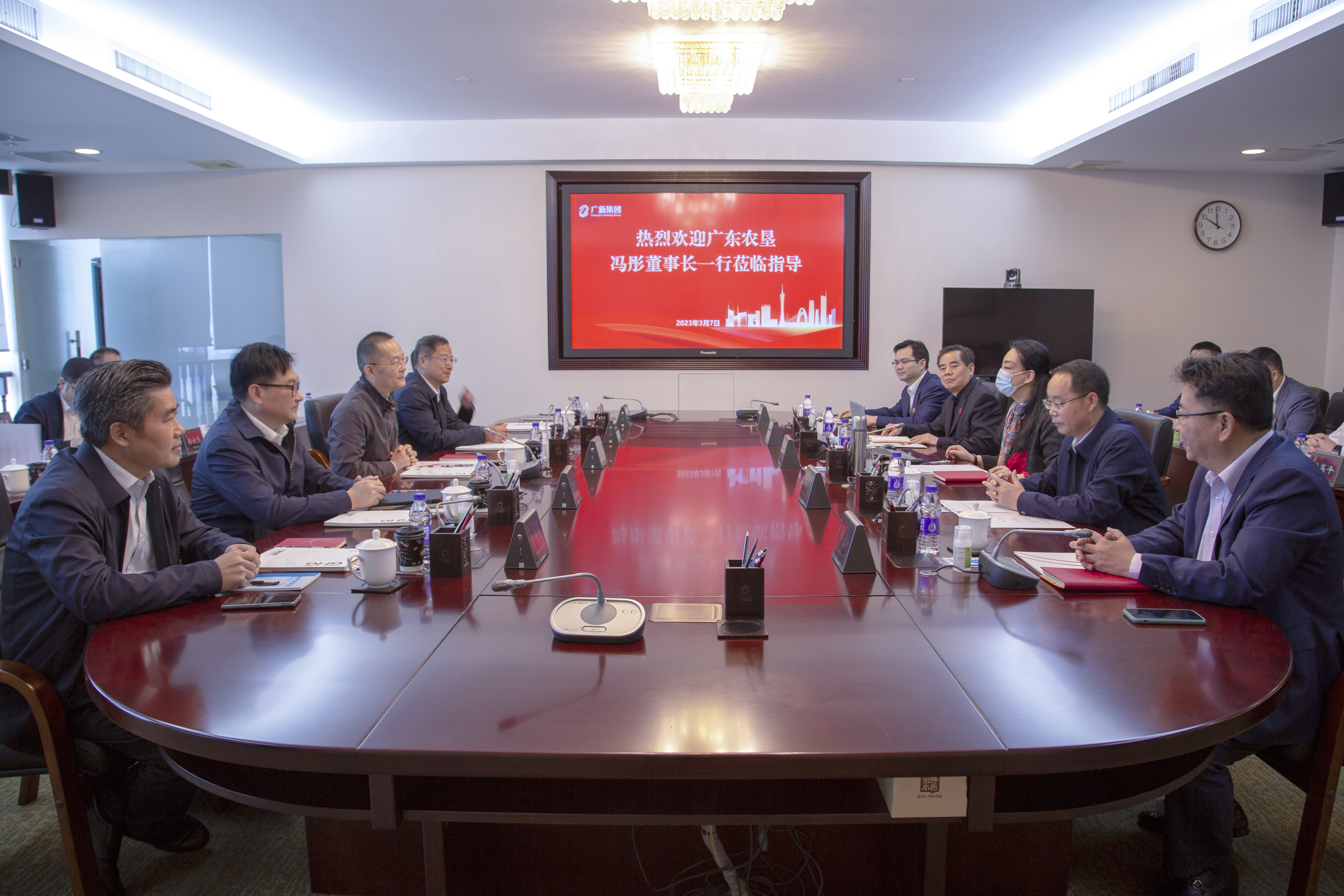 广东农垦党委书记、董事长(局长)冯彤率队到访集团 广东农垦党委书记、董事长(局长)冯彤率队到访集团