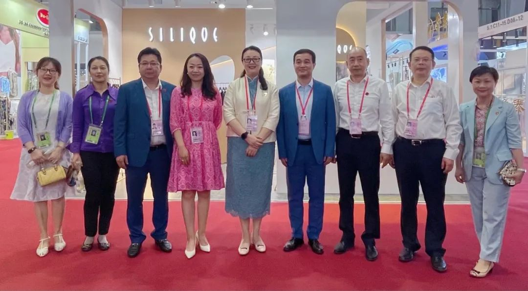 美高梅集团
党委书记、董事长白涛率队调研外贸企业广交会参展情况 美高梅集团
党委书记、董事长白涛率队调研外贸企业广交会参展情况