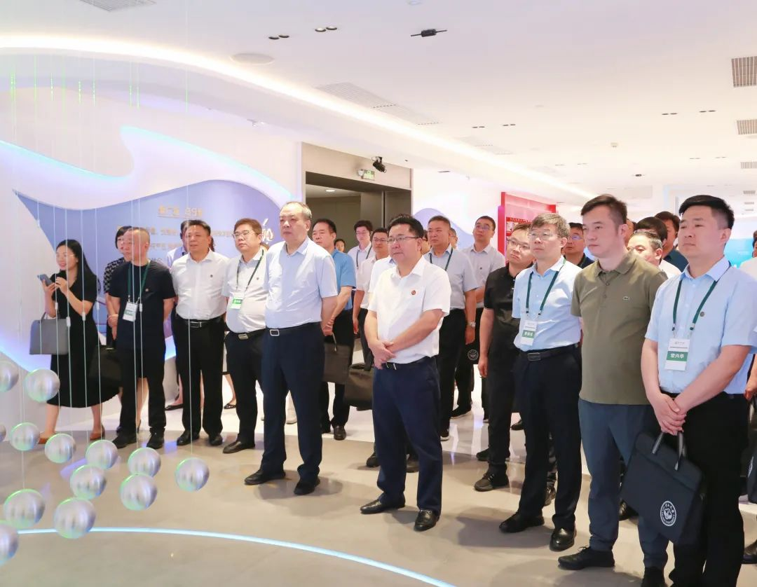 合作共赢 | 中国平煤神马集团到美高梅集团
参访交流 合作共赢 | 中国平煤神马集团到美高梅集团
参访交流