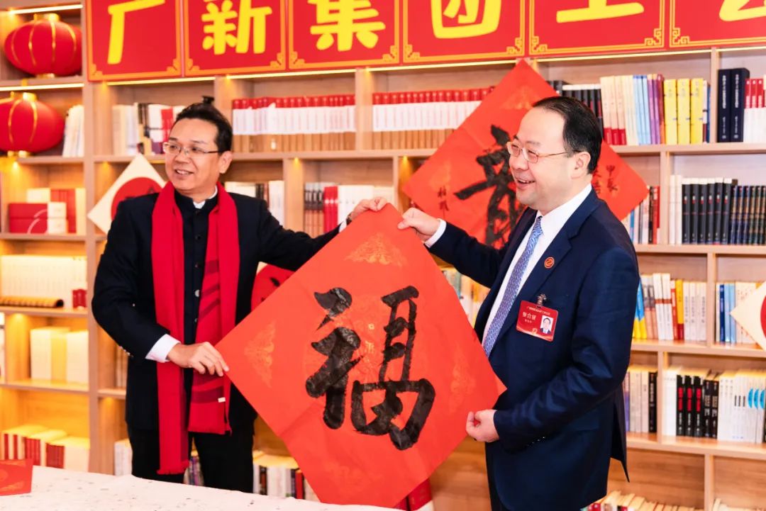 美高梅集团
举办第二届“美高梅
年货节”活动